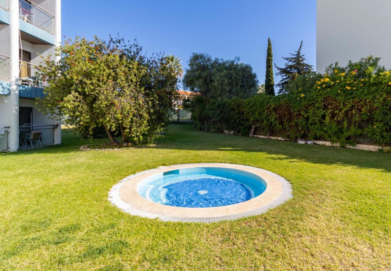 Zarco - Cosy Apartment In Vilamoura With A Balcony With View To The 2 Swimming Pools - Near The Beach & The Marina Quarteira Exteriér fotografie